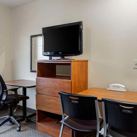 Woodspring Suites Raleigh Garner Edmondson Экстерьер фото